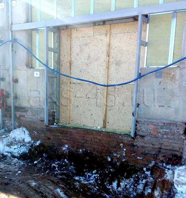 Резка проемов под ворота в кирпичных и бетонных стенах. Кирово-Чепецк